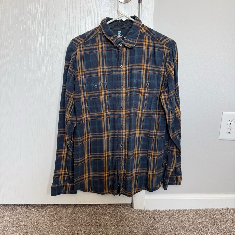 Kuhl Men’s Medium Plaid Lightweight Button Down Flannel Shirt Sweater